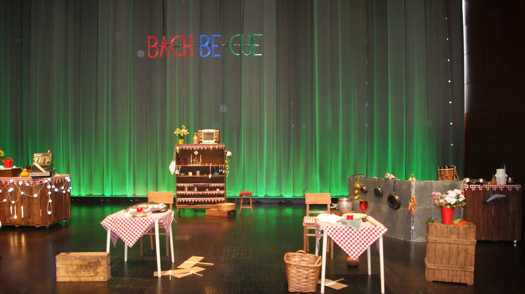 bach-be-cue